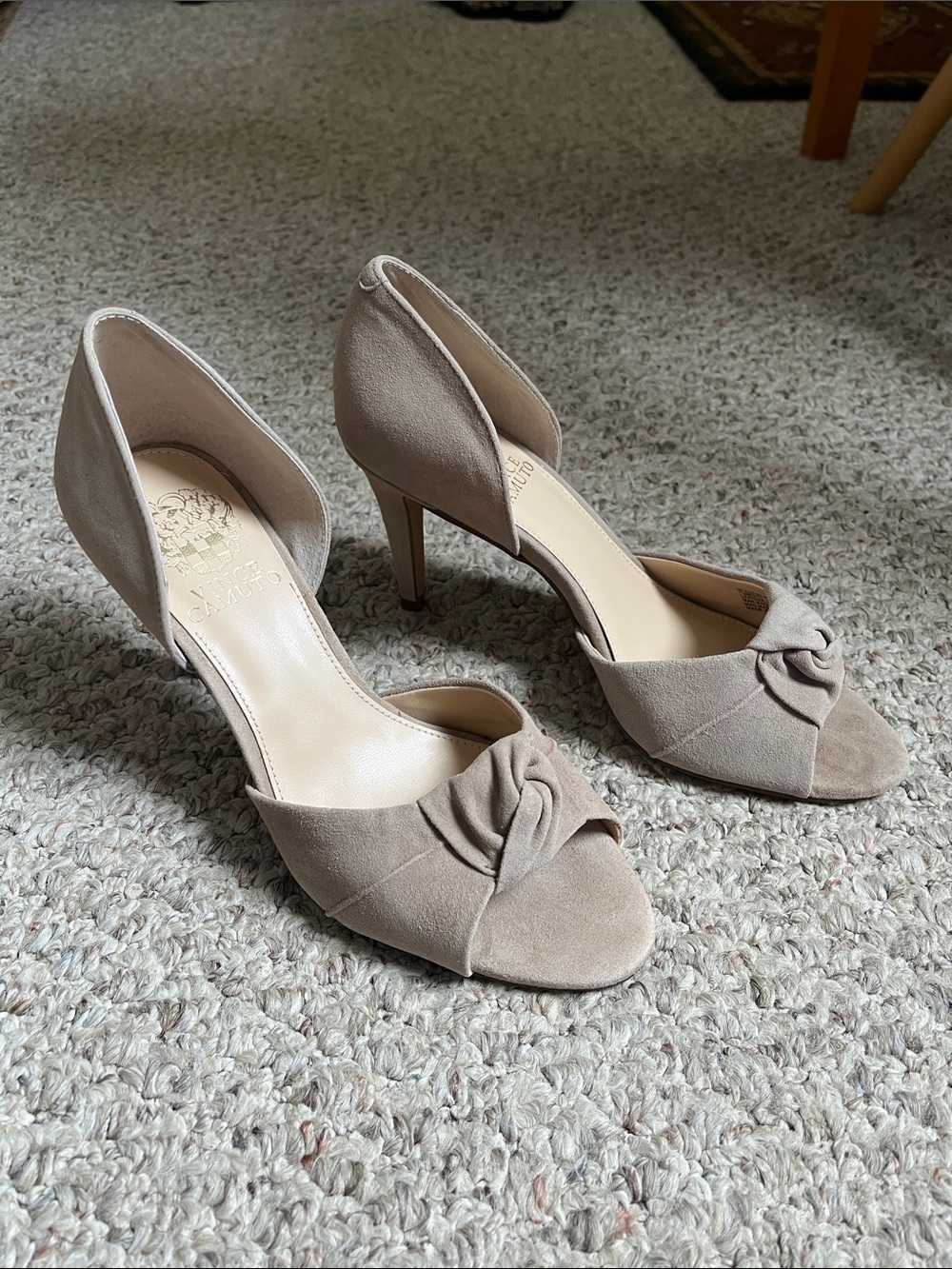 🆕️ Vince Camuto Suede D'orsay Stiletto Heel Shoe - Catiela